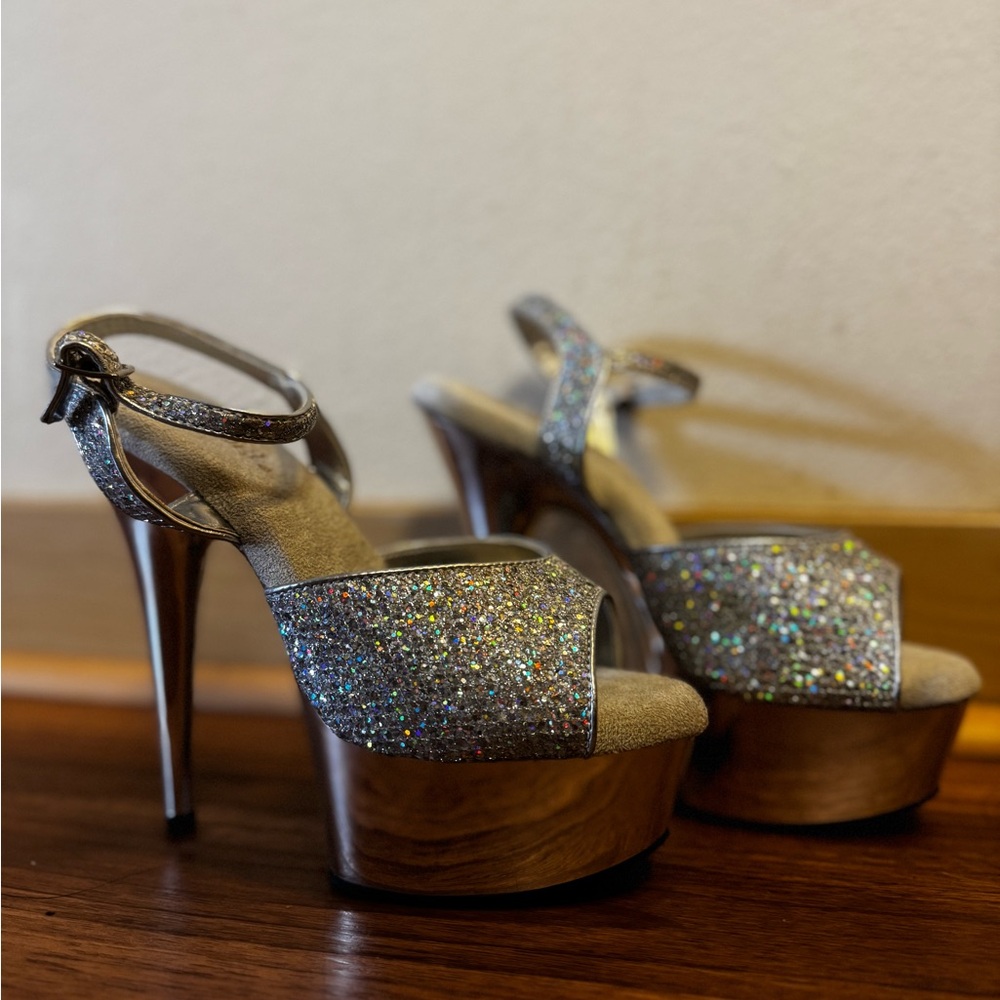PLEASER heels BRAND NEW- size 8